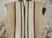 小白鞋泛黄救星！小苏打+牙膏刷一刷，旧鞋秒变新鞋